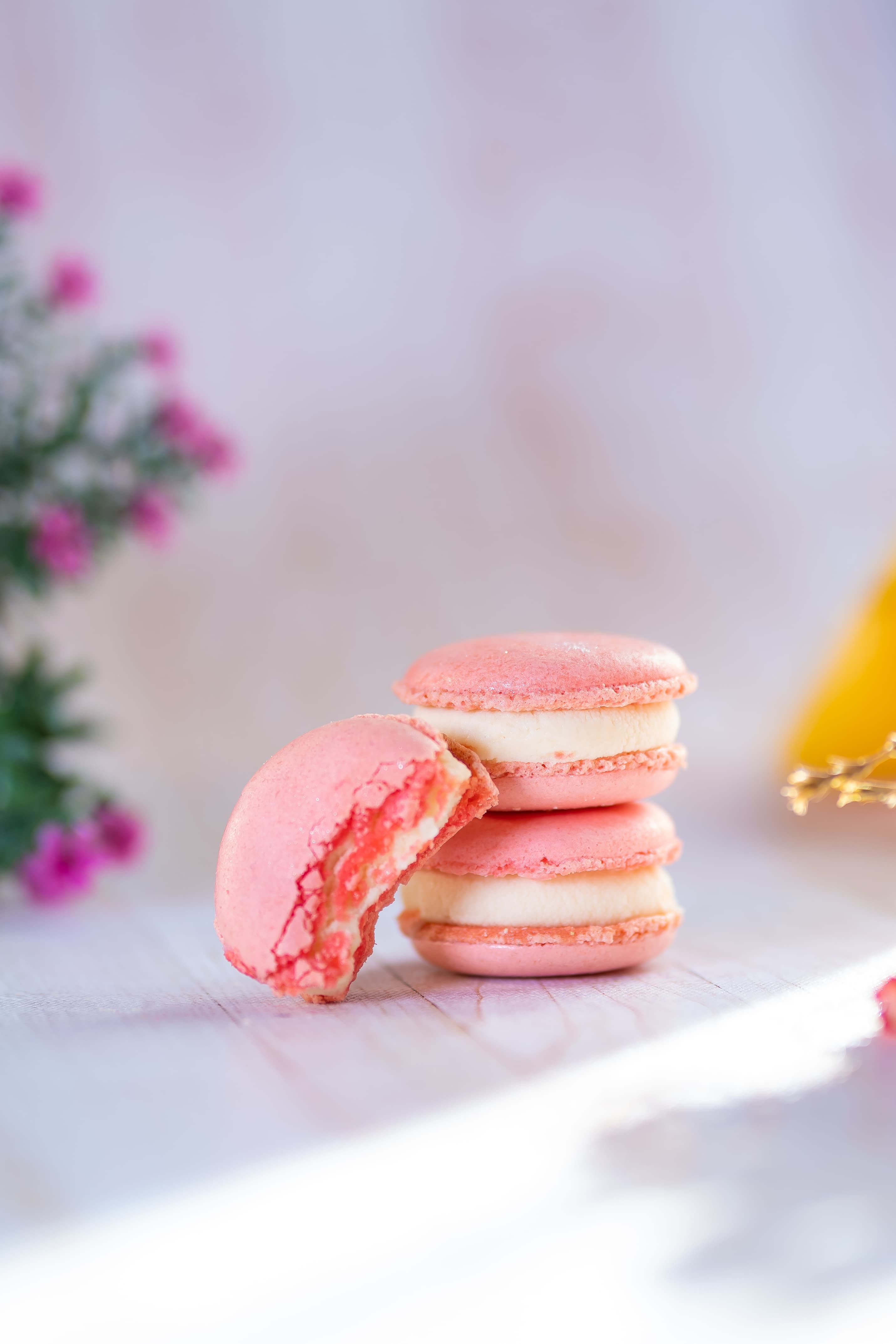 Macarons Trandafiri — MAYARONS